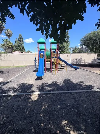 $499,000 | 134 Racquet Club Drive, Compton, CA 90220