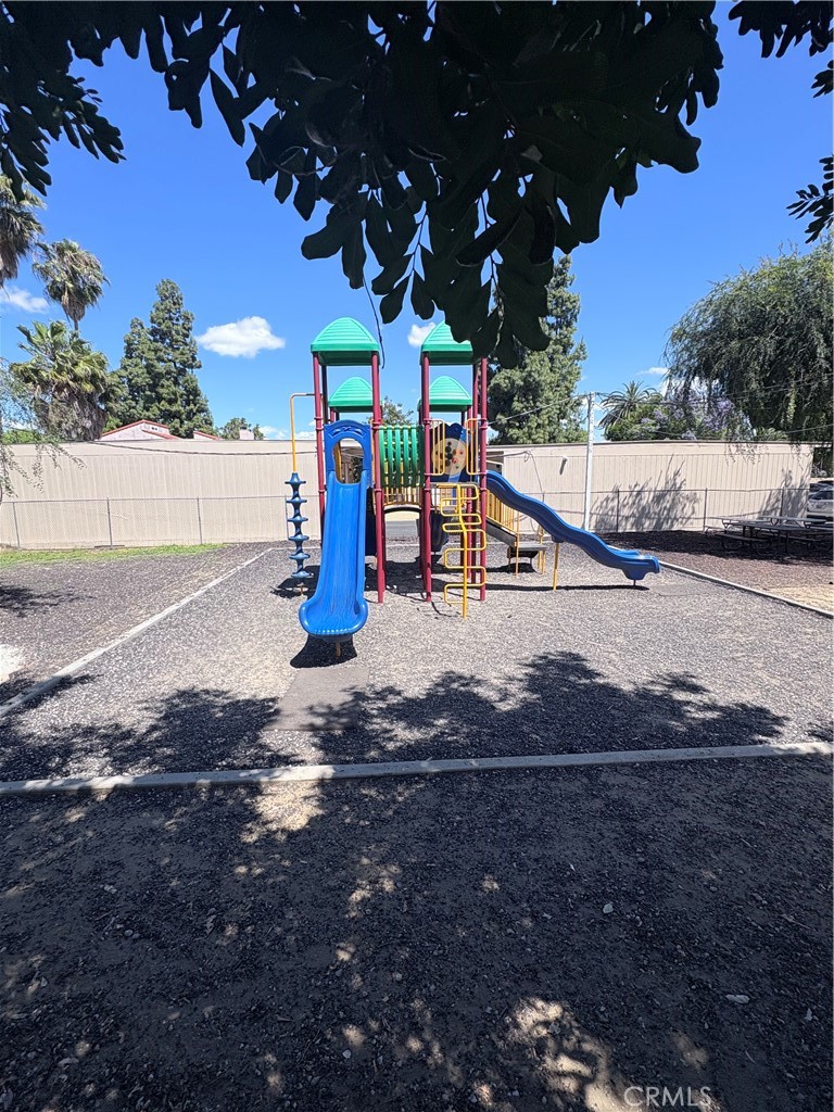 134 Racquet Club Drive Compton, CA 90220 - Photo 29 of 30 Kindergarten play ground