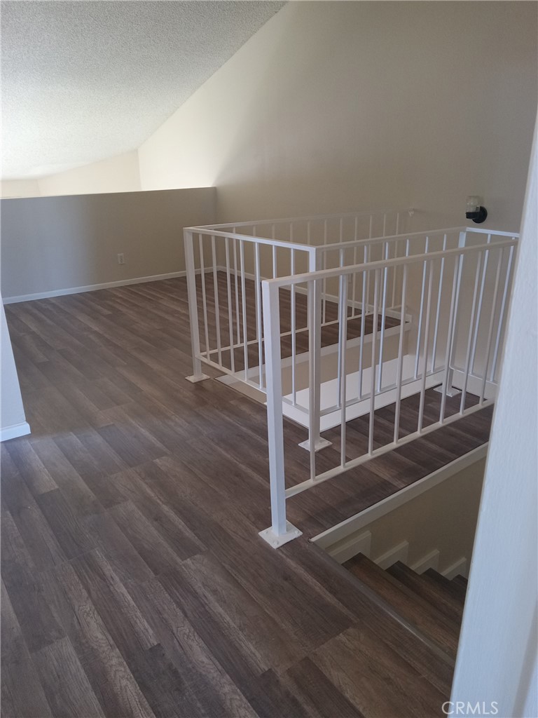 134 Racquet Club Drive Compton, CA 90220 - Photo 5 of 9 Loft