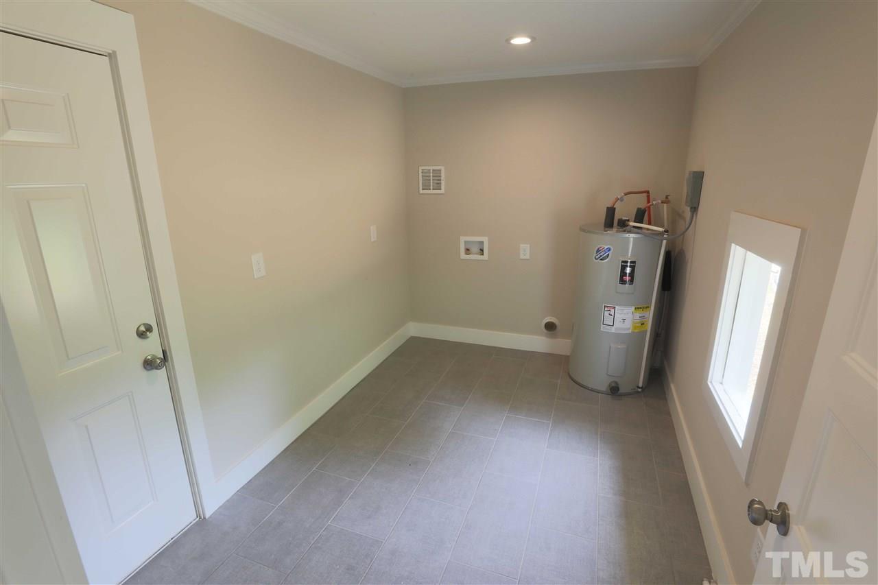 208 Gary Street Raleigh, NC 27606 - Photo 10 of 18