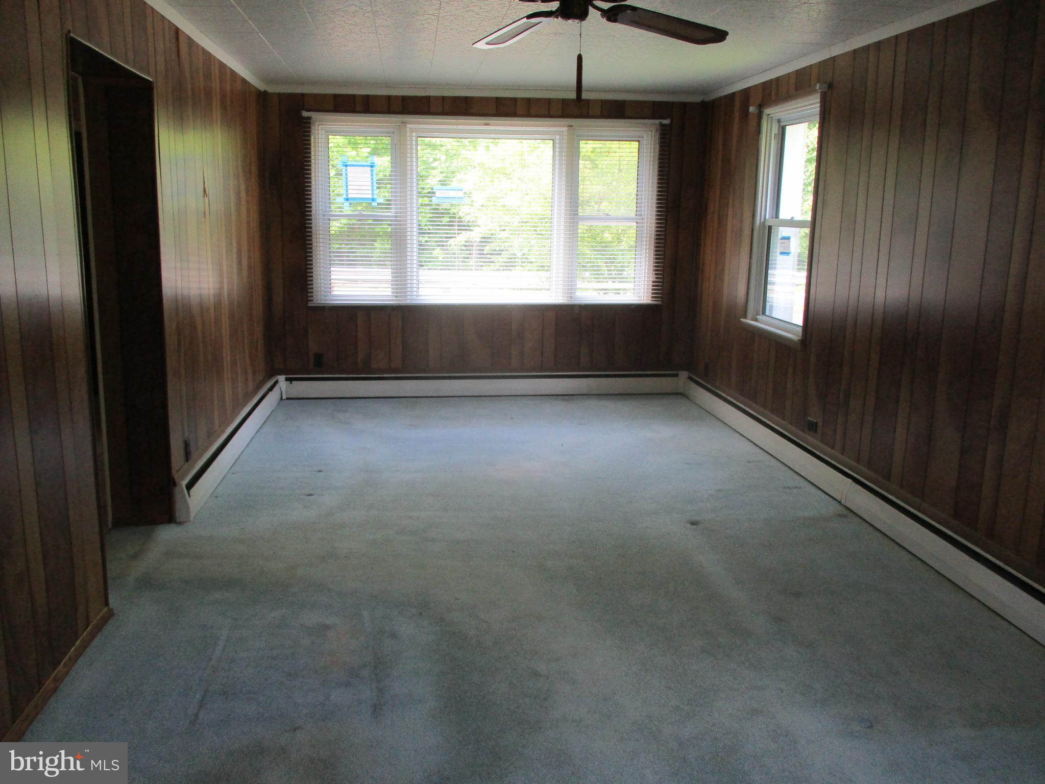 5667 Landing Road Elkridge, MD 21075 - Photo 7 of 12 Dining room