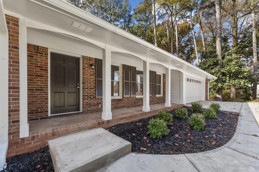 3849 Cardinal Drive Tucker, GA 30084 - Photo 2 of 30