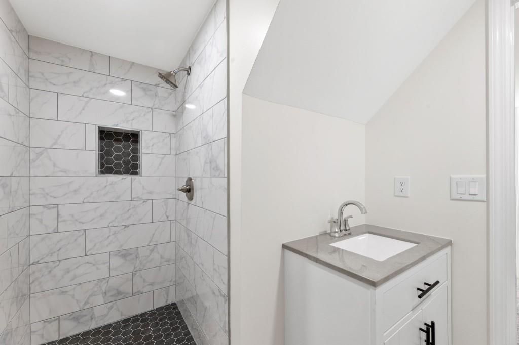 3849 Cardinal Drive Tucker, GA 30084 - Photo 23 of 30