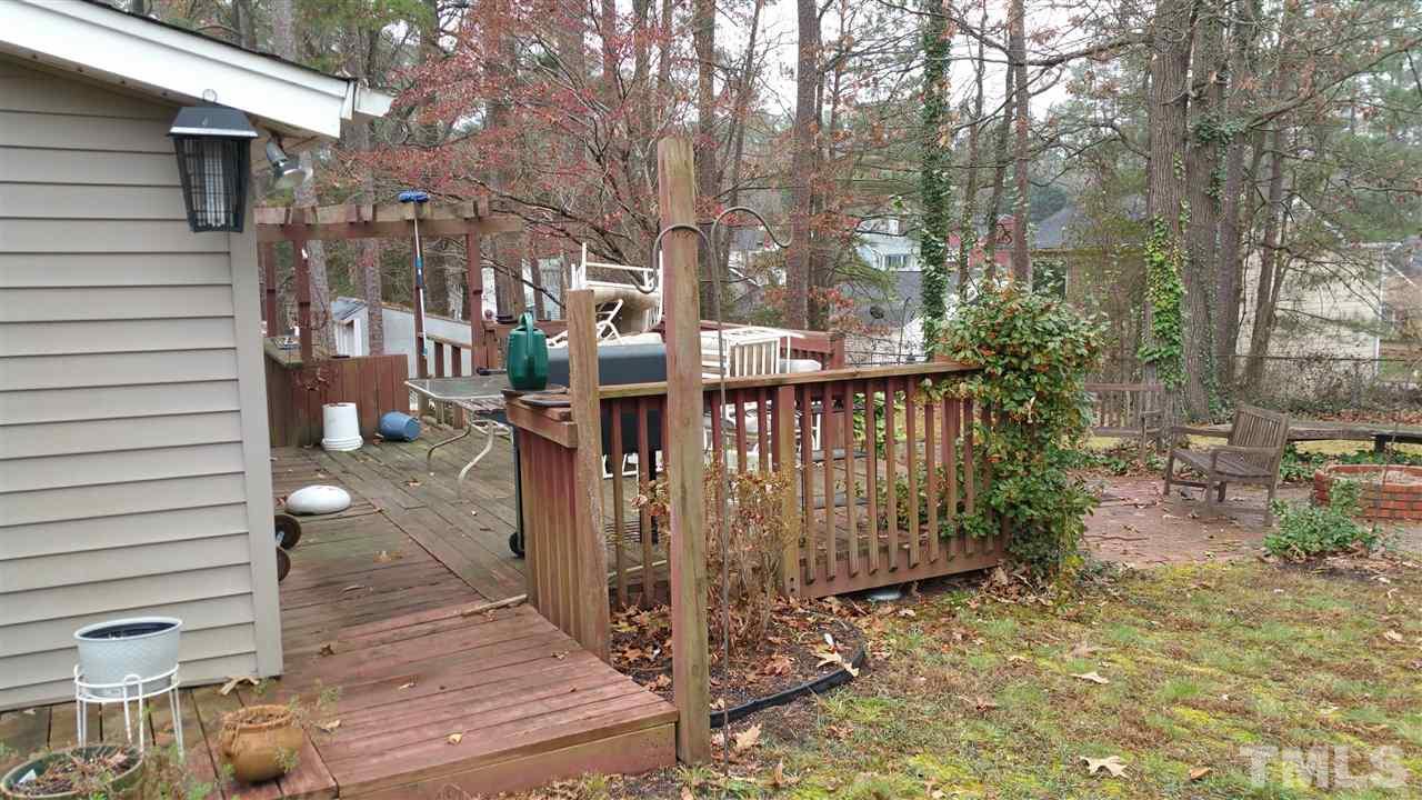 716 Cooper Road Raleigh, NC 27610 - Photo 21 of 25 a pathway of a house