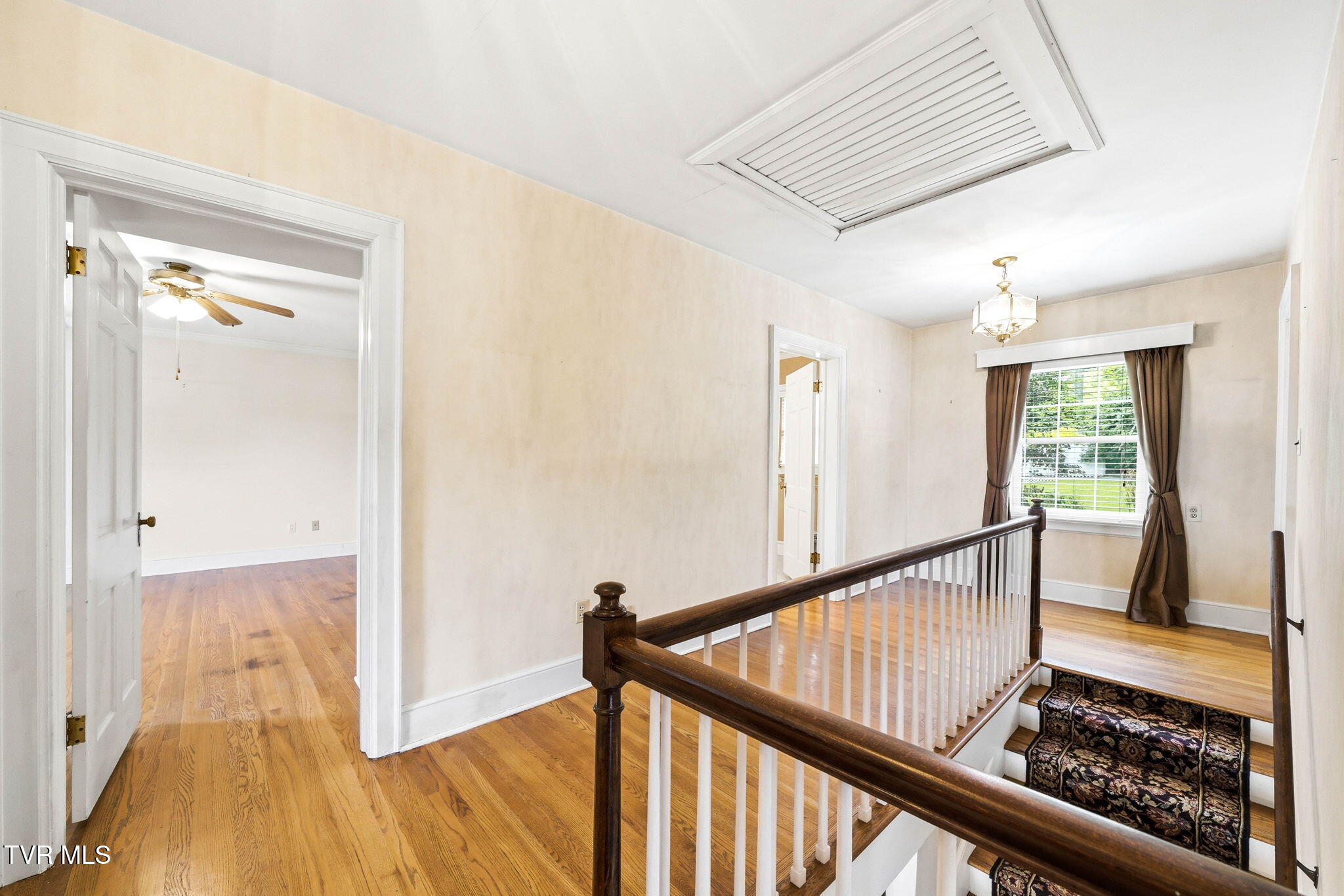 1700 Overhill Road Bristol, VA 24201 - Photo 19 of 50 10-web-or-mls-1700 Overhill Rd-18