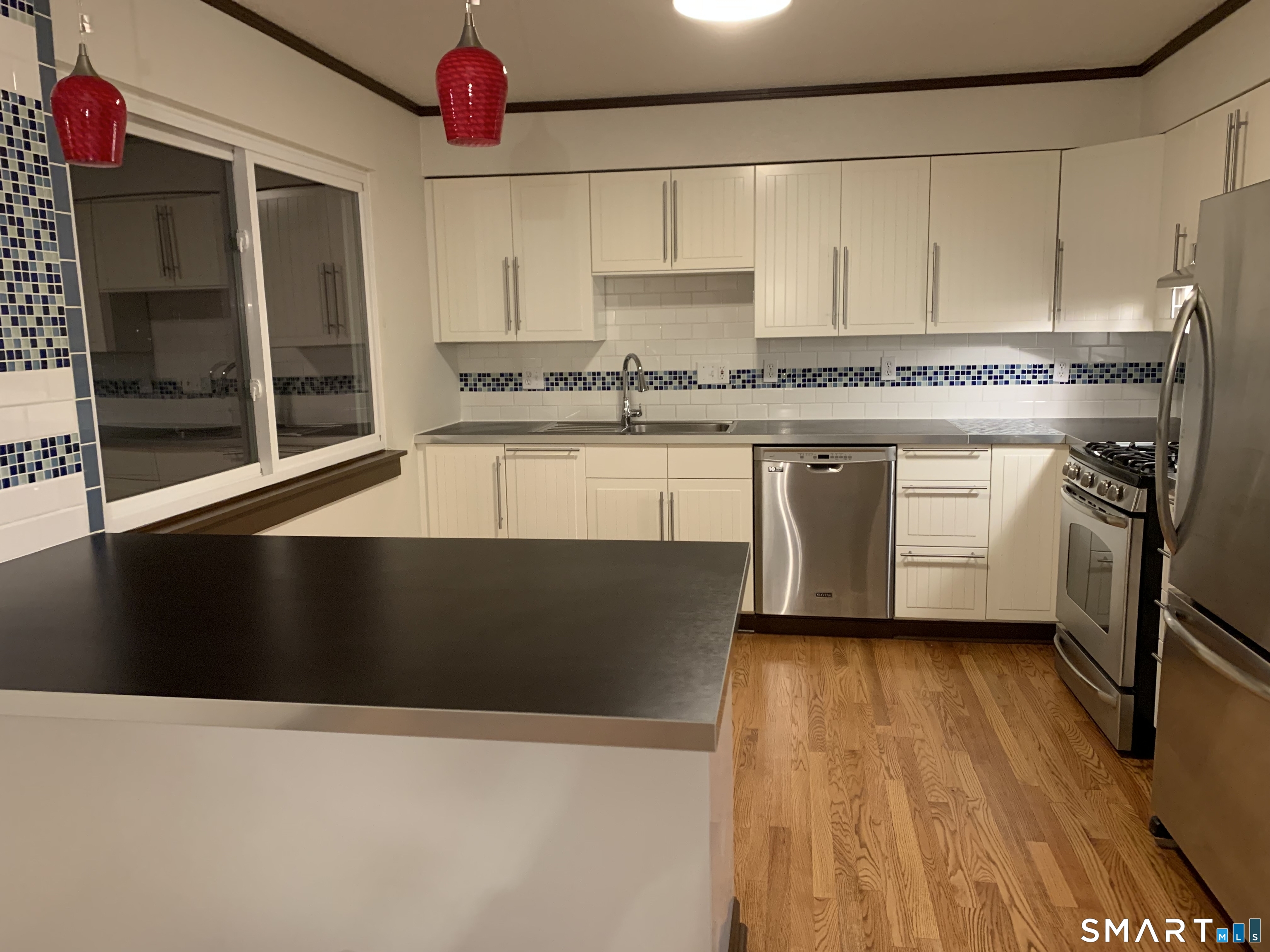 434 Thoreau Road, Unit 434 Branford, CT 06405 - Photo 2 of 17