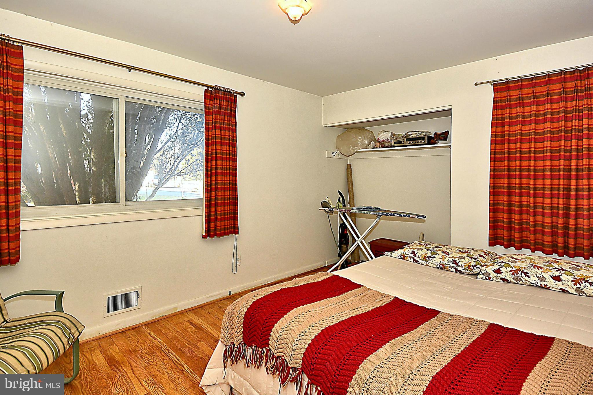 901 Orchard Way Silver Spring, MD 20904 - Photo 14 of 24 Bedroom