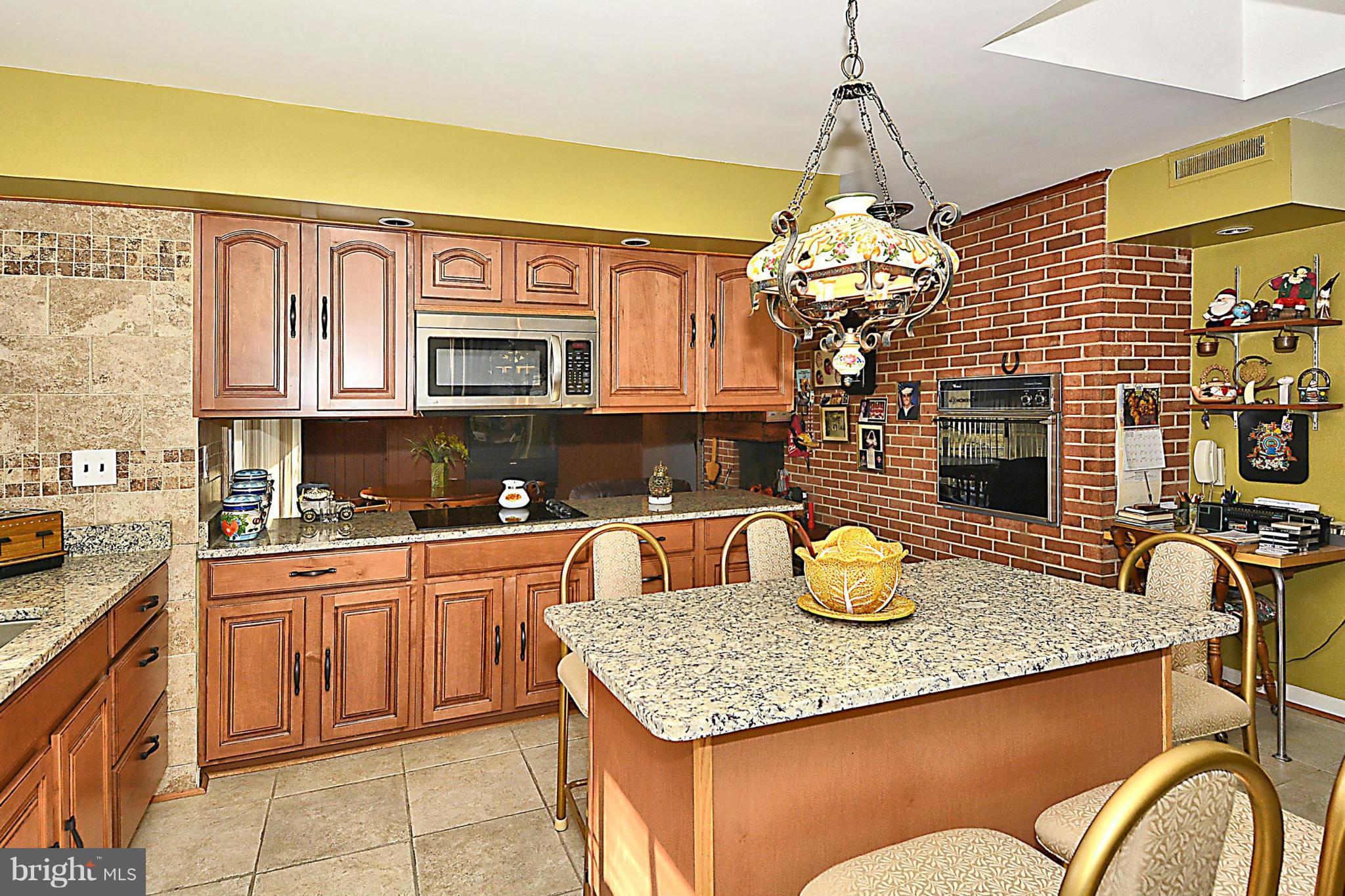 901 Orchard Way Silver Spring, MD 20904 - Photo 4 of 24 Kitchen