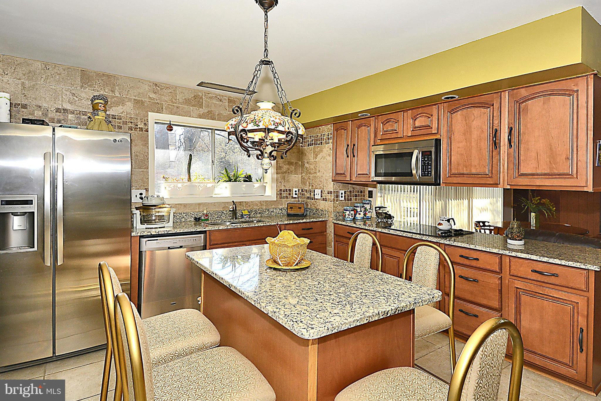 901 Orchard Way Silver Spring, MD 20904 - Photo 5 of 24 Kitchen