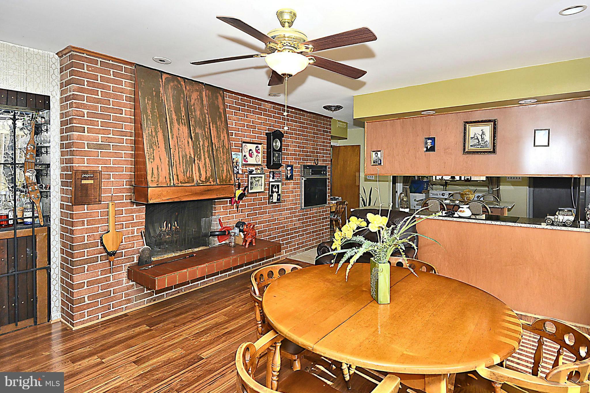901 Orchard Way Silver Spring, MD 20904 - Photo 7 of 24 Family Room