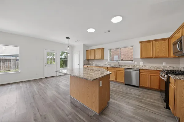$2,000 | 1318 Hawks Nest Drive, Houston, TX 77067