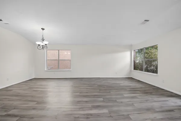 $2,000 | 1318 Hawks Nest Drive, Houston, TX 77067