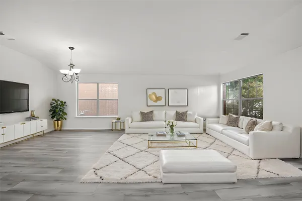 $2,000 | 1318 Hawks Nest Drive, Houston, TX 77067