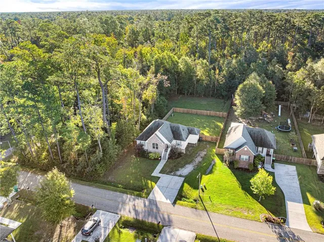 $230,000 | 60486 Dresden Drive, Lacombe, LA 70445