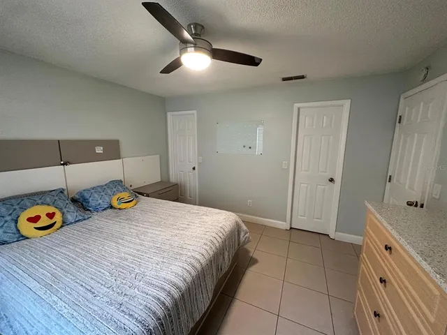 $349,900 | 173 Lake Drive, Orlando, FL 32835