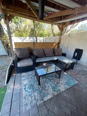 $319,000 | 173 Lake Drive, Orlando, FL 32835