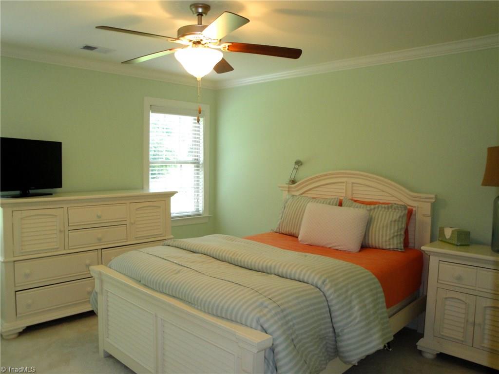 2259 Renaissance Lane High Point, NC 27262 - Photo 19 of 23 Gallery Image 19