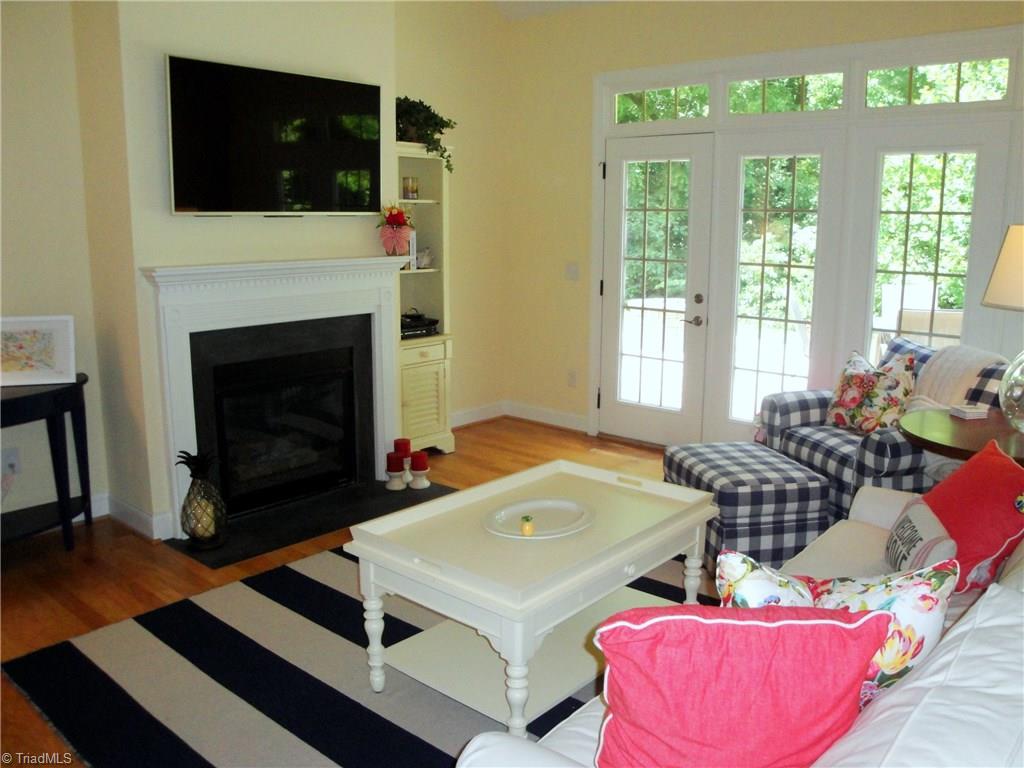2259 Renaissance Lane High Point, NC 27262 - Photo 5 of 23 Gallery Image 5