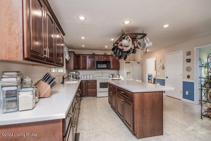 960 Hopewell Road Harrodsburg, KY 40330 - Photo 10 of 69 10