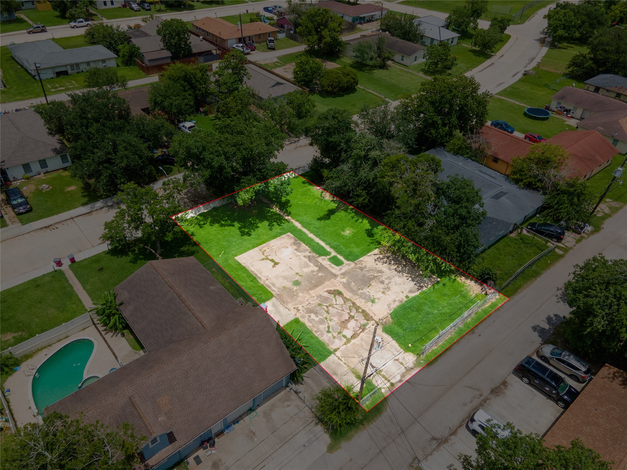1735 West 7th Street Freeport, TX 77541 - Photo 7 of 13