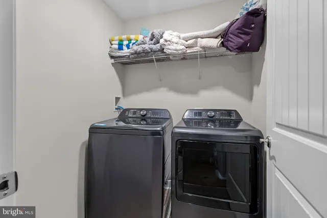 a close view of washer and dryer