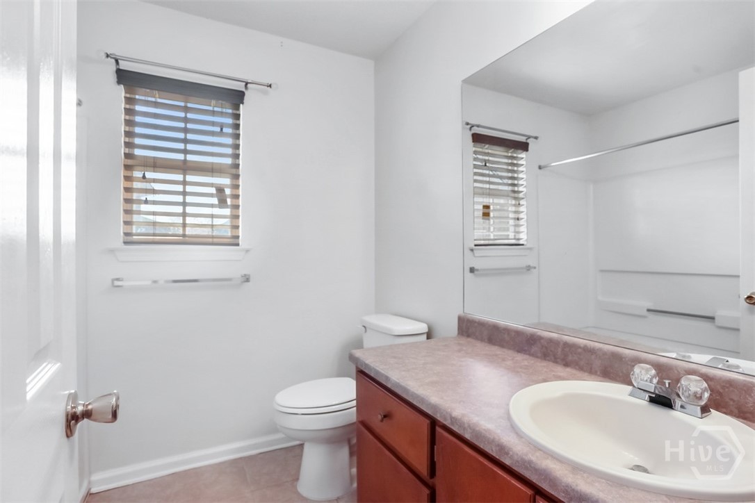 15 Victoria Court Pooler, GA 31322 - Photo 32 of 40 Hall Bath