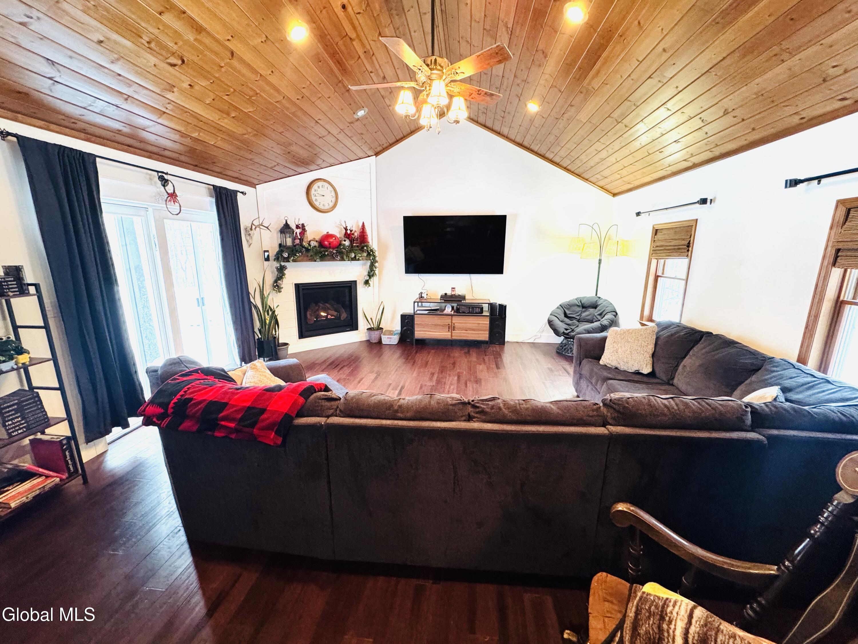 88 County Rte 25 Granville, NY 12832 - Photo 7 of 19 Living 2