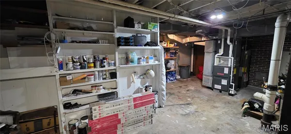 $265,000 | 925 Lehmen Drive, Chester, IL 62233