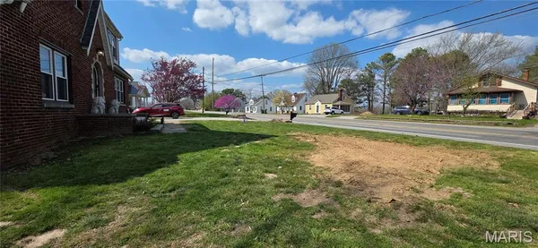 $265,000 | 925 Lehmen Drive, Chester, IL 62233