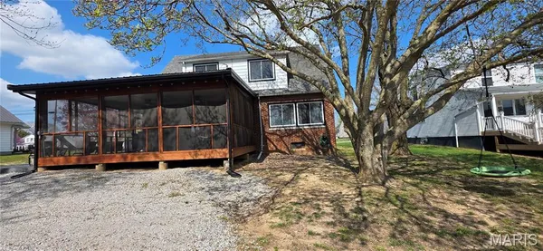 $265,000 | 925 Lehmen Drive, Chester, IL 62233