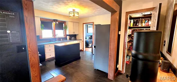 $265,000 | 925 Lehmen Drive, Chester, IL 62233