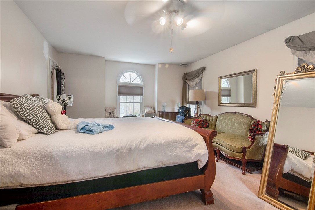 40 Rockridge Road Westerly, RI 02891 - Photo 21 of 33 Master Bedroom