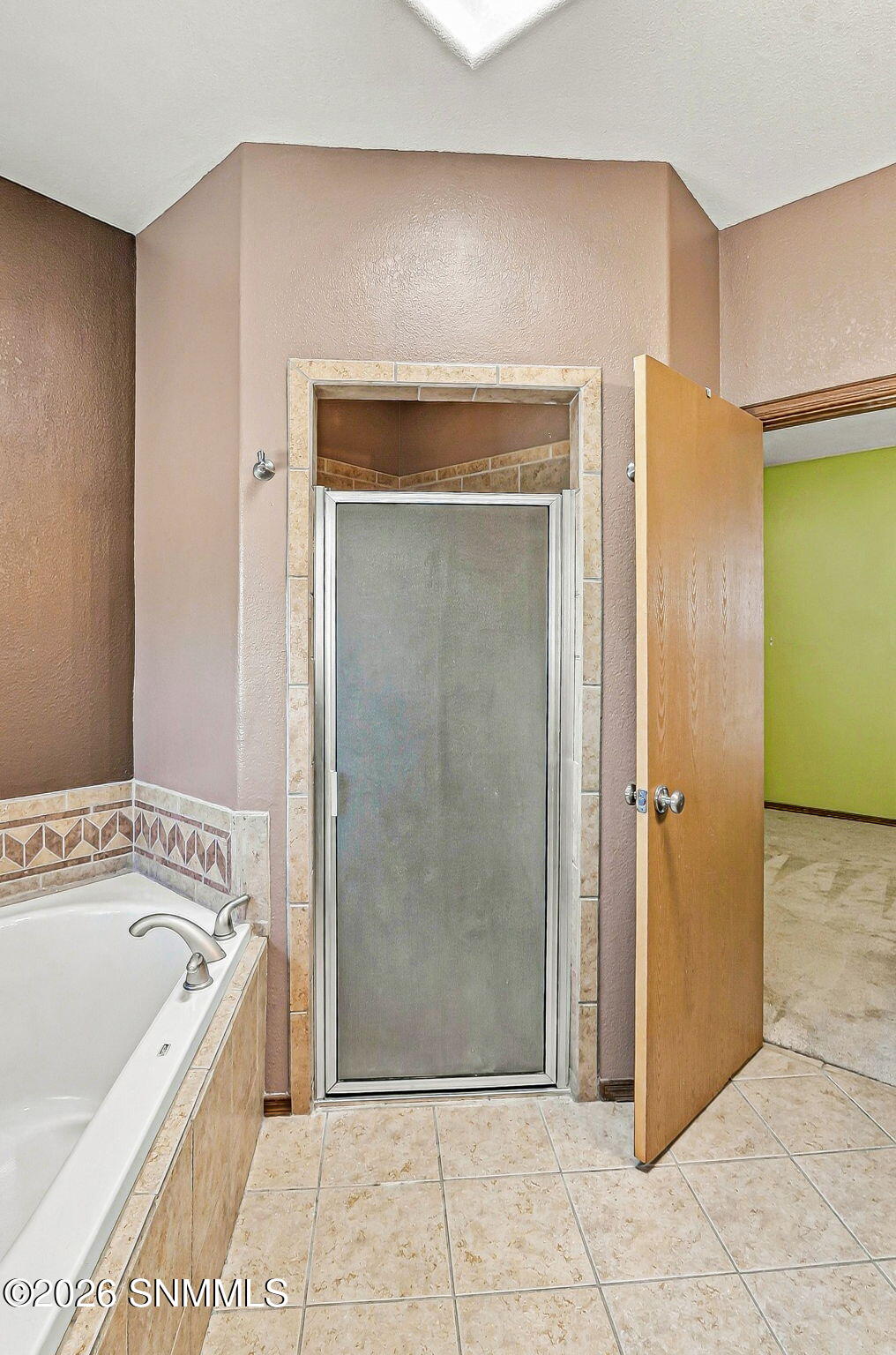 2001 Rincon De Amigos Las Cruces, NM 88012 - Photo 23 of 56 Primary Bath