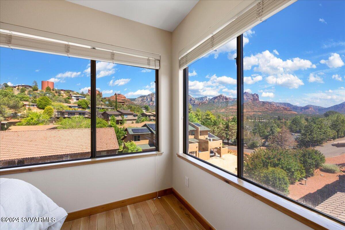 520 Jordan Road, Unit 9 Sedona, AZ 86336 - Photo 15 of 32 Primary Suite Views