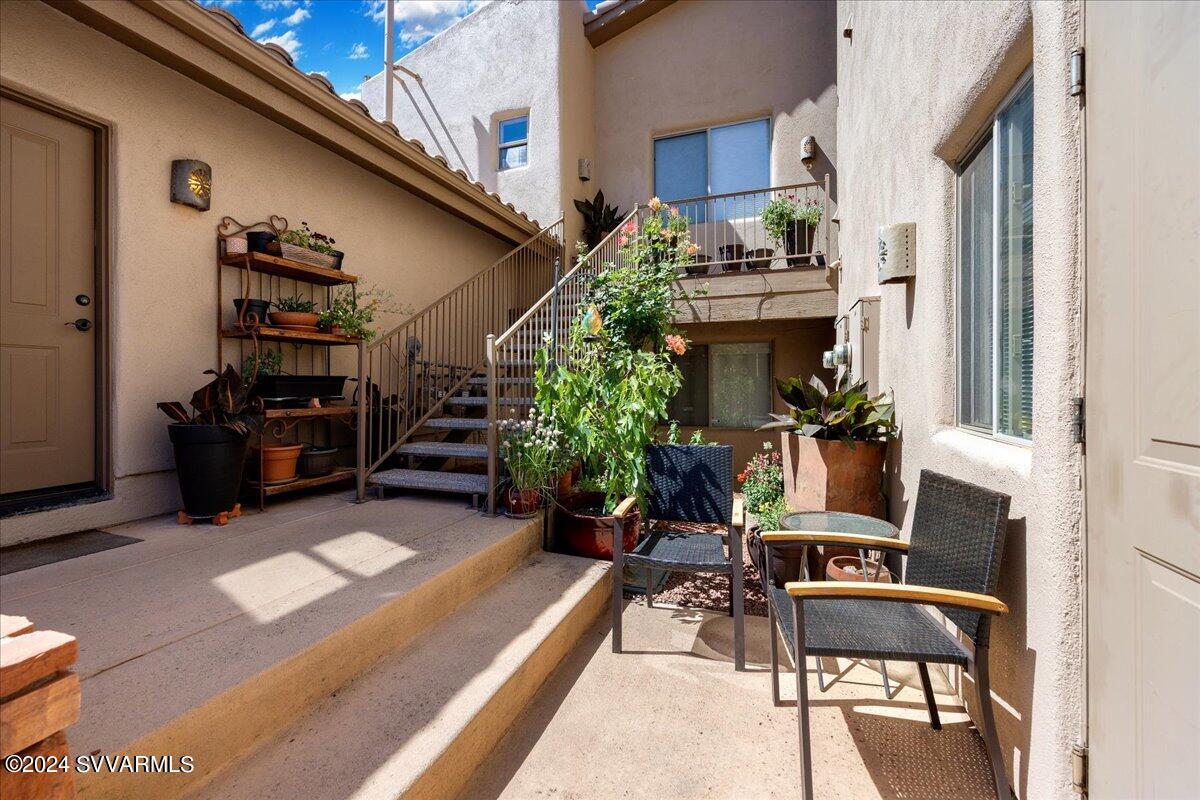 520 Jordan Road, Unit 9 Sedona, AZ 86336 - Photo 2 of 32 Front Entry
