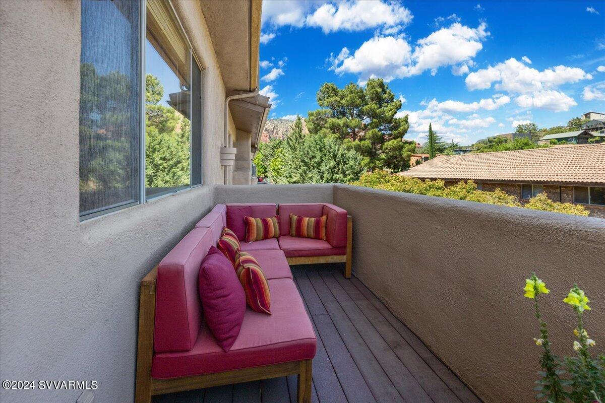 520 Jordan Road, Unit 9 Sedona, AZ 86336 - Photo 22 of 32 Deck