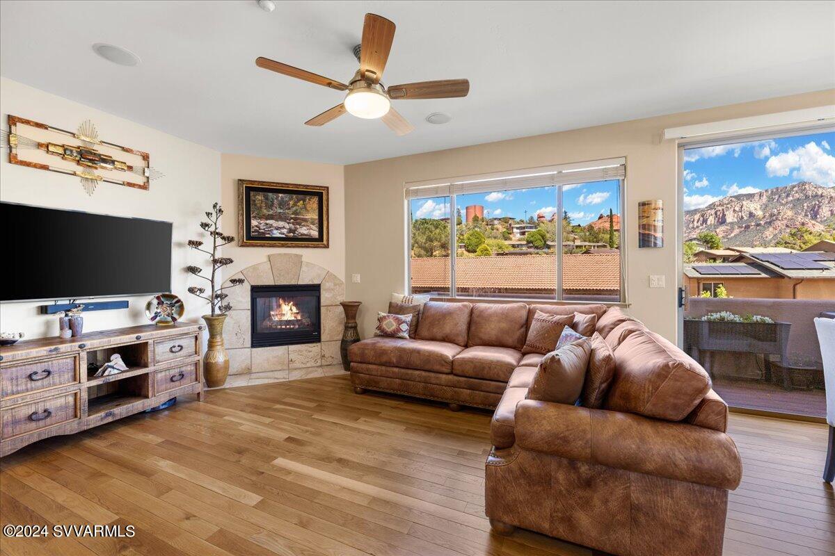 520 Jordan Road, Unit 9 Sedona, AZ 86336 - Photo 4 of 32 Great Room