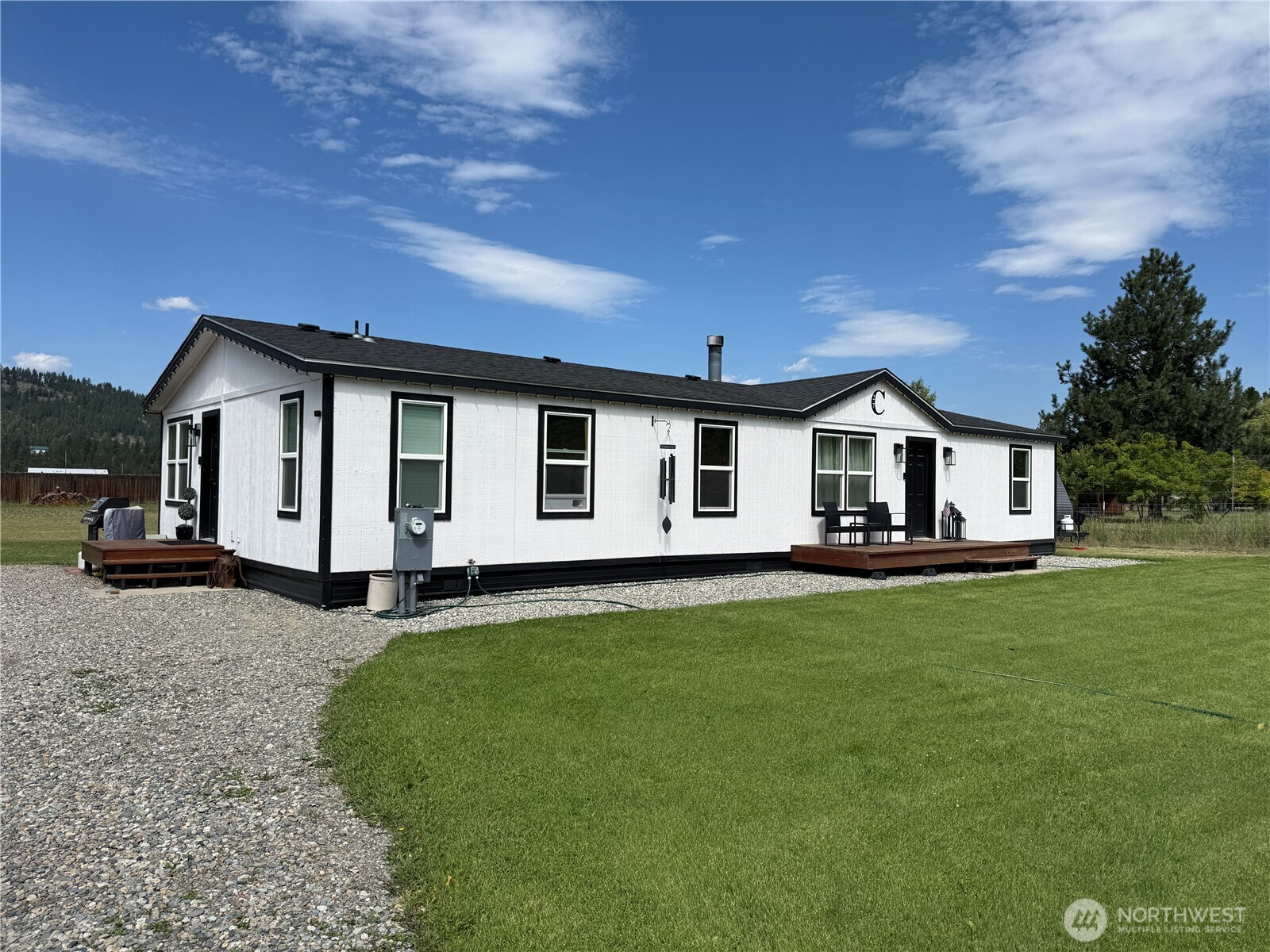 27 Heron Loop Republic, WA 99166 - Photo 3 of 27