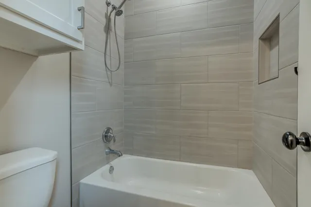 $340,000 | 204 Joliet Avenue, Levelland, TX 79336