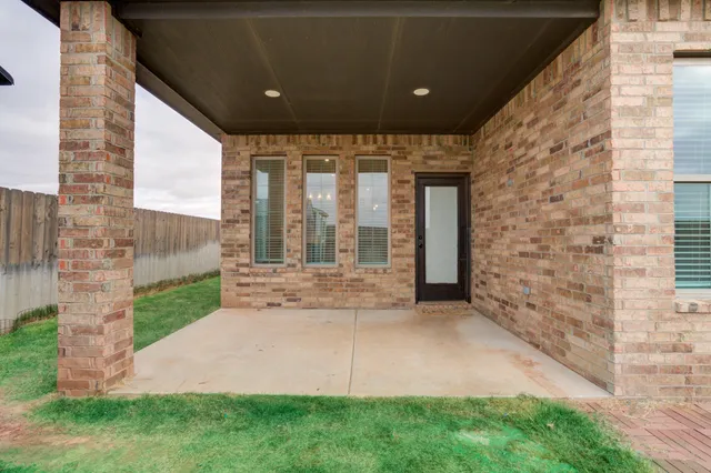 $340,000 | 204 Joliet Avenue, Levelland, TX 79336