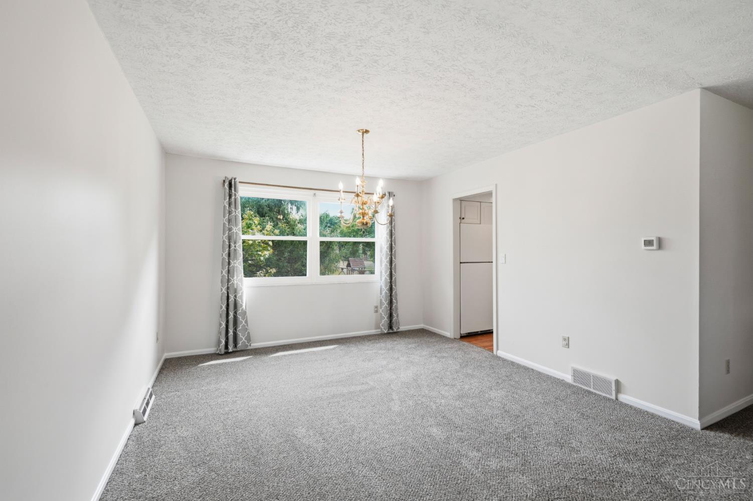 725 Pine Ridge Road Milford, OH 45150 - Photo 7 of 35 Gallery Image 7