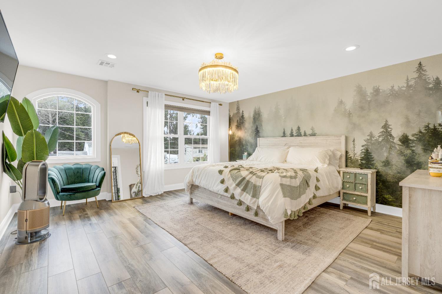 38 Sturgis Road Edison, NJ 08817 - Photo 22 of 41 a bedroom with a bed wooden floor and a window