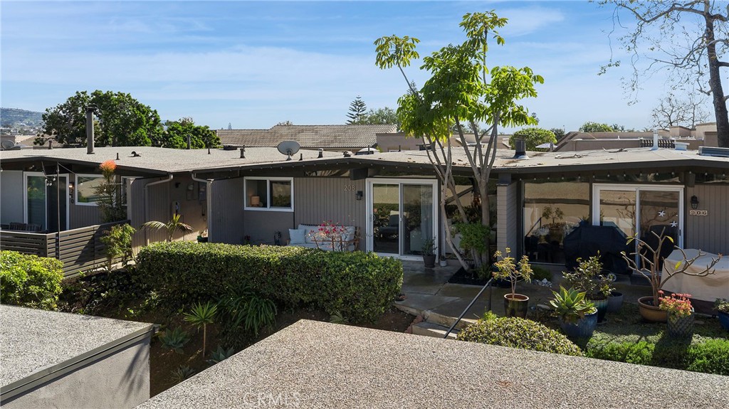 208 Del Gado Road San Clemente, CA 92672 - Photo 27 of 44