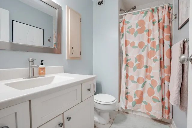 $215,000 | 1920 South 1st Street, Unit 409, Minneapolis, MN 55454