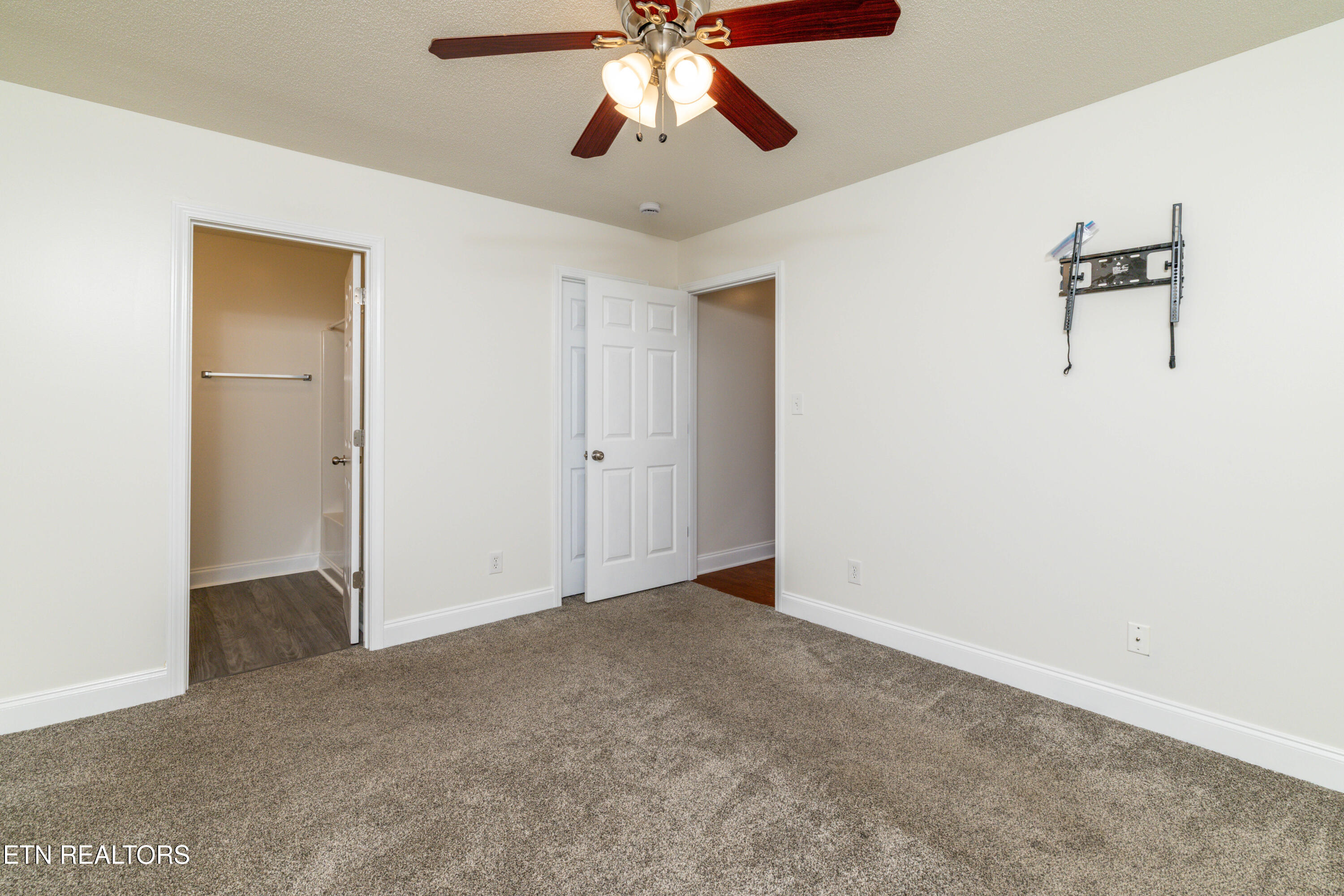 5104 Cates Bend Way Powell, TN 37849 - Photo 19 of 37 755A4283