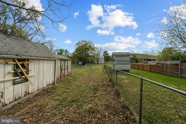 $230,000 | 316 Ritenour Street, Front Royal, VA 22630