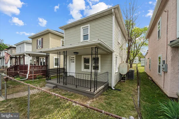 $230,000 | 316 Ritenour Street, Front Royal, VA 22630