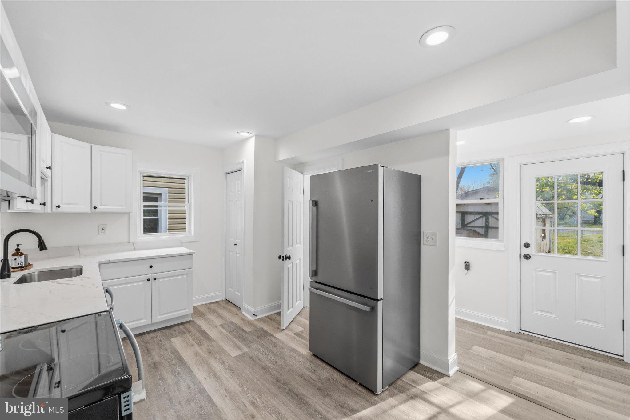 316 Ritenour Street Front Royal, VA 22630 - Photo 8 of 33