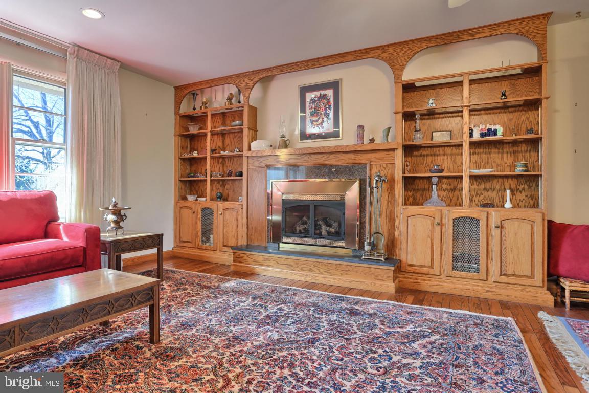 208 North Zinns Mill Road Lebanon, PA 17042 - Photo 15 of 31 Gallery Image 15