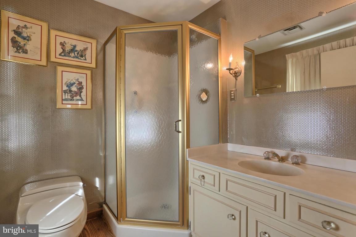 208 North Zinns Mill Road Lebanon, PA 17042 - Photo 19 of 31 Gallery Image 19